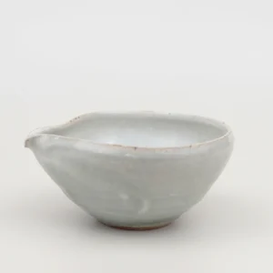 片口抹茶碗/ Katakuchi-style Matcha Bowl